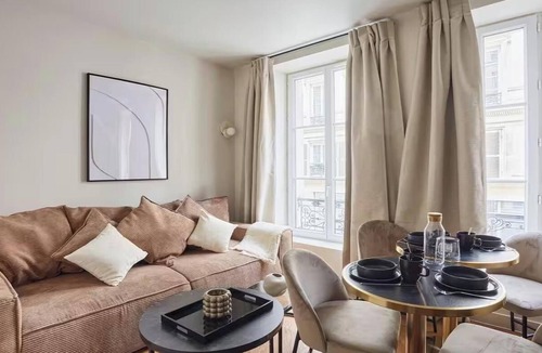 Hopital Saint-Louis Apartment | SITUATED IN A LIVELY AND AUTHENTIC PARISIAN NEIGHBORHOOD – LE MARAIS