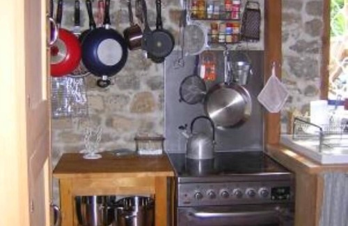 Saisy House | Sivry: Character house in secluded garden-Pool 4.5/9