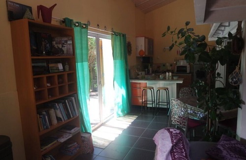 Etaules Apartment | Small 55-square-meter duplex house with a garden