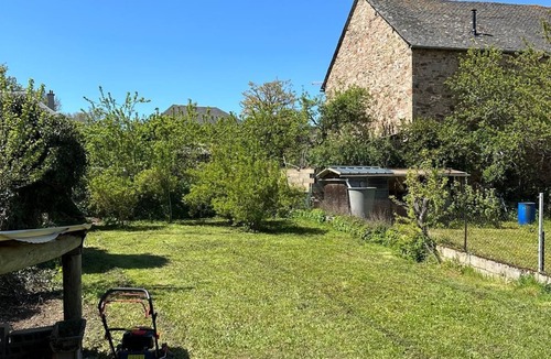Flavin House | Small detached village house 10 minutes from Rodez Pets welcome
