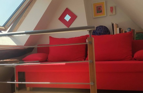 Sancerre House | Small historic house - wine bistros & restaurants nearby