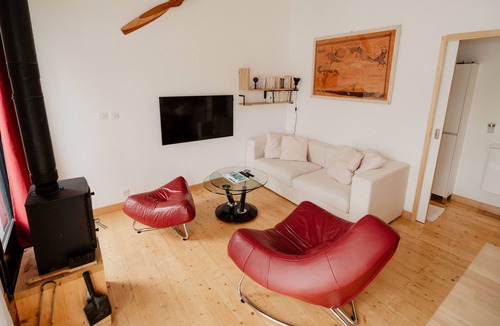 Surzur House | Small modern house ideally located