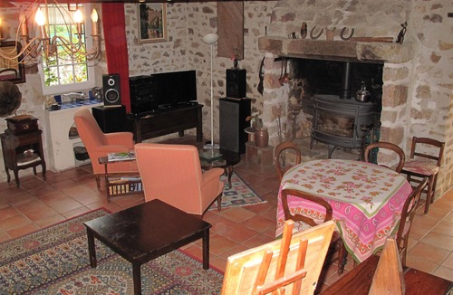 Herisson House | Small rural and charming house in a quiet hamlet.