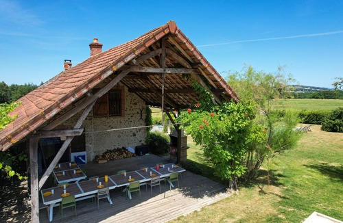 Lanty Villa | So Villa Champs Roger (58) - Heated swimming pool - Basketball - 2h from Lyon - 42p.