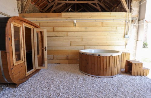 Bouce Villa | So Villa Domaine de Vaux (03) - Heated pool - Beach volleyball - 2h from Lyon - 45p.