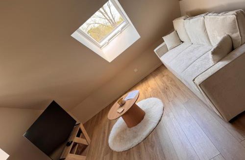 Hambach Apartment | Sous les combles