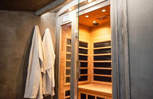 Marles-en-Brie Apartment | Spa privatif - Love room - Moon by Destiny and You