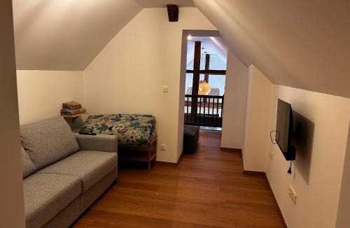 Asnieres sur Vegre House | Spa & Sauna La Grange des générations