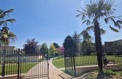 Le Bourget Apartment | Spacieux 2 chambres proche Paris & Stade de France