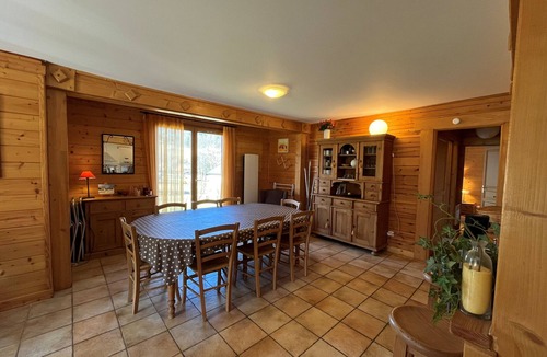 Correncon-en-Vercors Apartment | Spacious 107m² apartment near slopes, 3 bedrooms