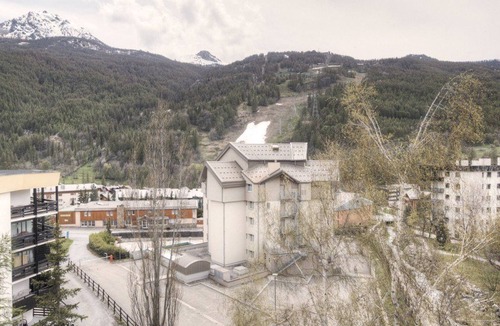 Chantemerle Apartment | Spacious 10-Person Apartment in Serre-Chevalier with Balconies, Parking, and Ski Storage
