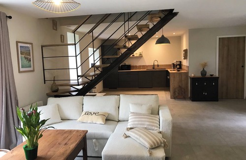 Cruguel House | Spacious and quiet Kerkaouenn house