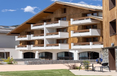 Chantemerle Apartment | Spacious apartment in Chantemerle resort