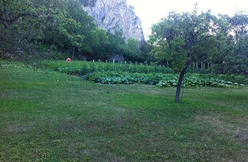 Le Glaizil Apartment | Spacious apartment in old farmhouse, 2 bedrooms, 2 shower rooms, sleeps 6