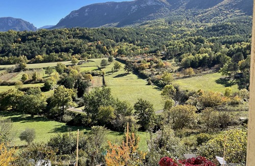 Ginoles Apartment | Spacious Apartment with Breathtaking Views