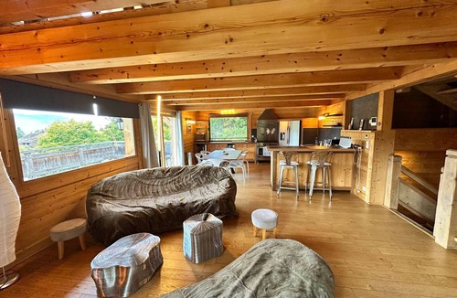 Correncon-en-Vercors Ski Chalet | Spacious chalet 10 pers on slopes, Corrençon-en-Vercors
