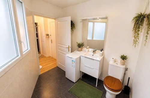 Colombes Apartment | Spacious, Cozy, and Elegant Studio - Near Paris