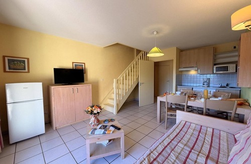Cerbere Apartment | Spacious Duplex Escape in Cerbère