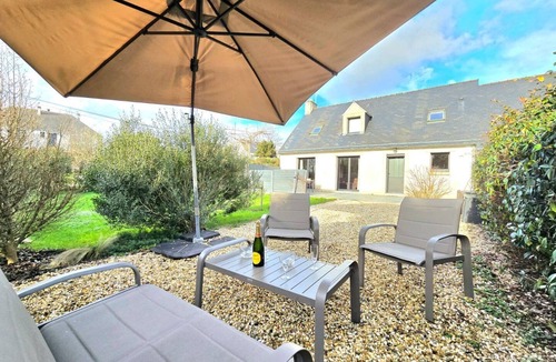 Saint-Nolff House | Spacious family home near Vannes, Terémer