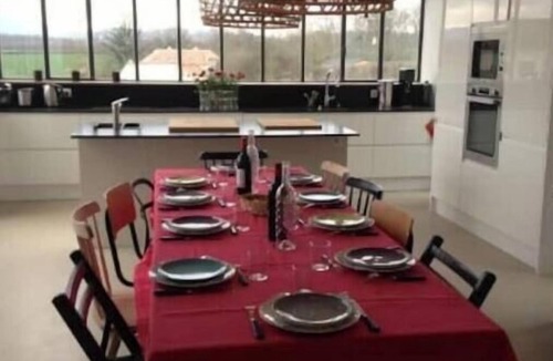 Chapaize House | Spacious Family Home with a Pool & Large Garden