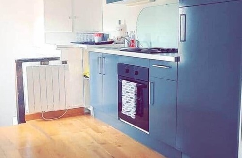 La Ferte-sous-Jouarre Apartment | Spacious, cozy duplex | Sleeps 5 | Near Disneyland Paris