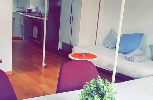 La Ferte-sous-Jouarre Apartment | Spacious, cozy duplex | Sleeps 5 | Near Disneyland Paris