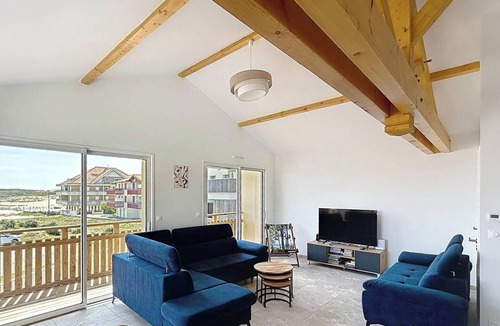 Vieux-Boucau-les-Bains Villa | Spacious villa with parking and wifi - 10 guests