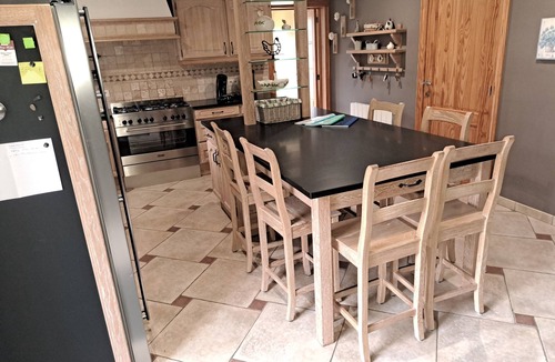 Espalem House | Spacious gite for 12 in Espalem in the Auvergne, well-equipped with swimming pool, close to the A75 motorway.