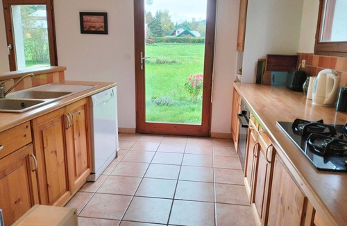 Correncon-en-Vercors House | Spacious house for 8, 4 bedrooms, mountain view