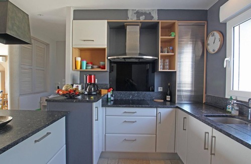 Saint-Germain-sur-Ay Cottage | Spacious house near the beach, perfect for families, pets allowed