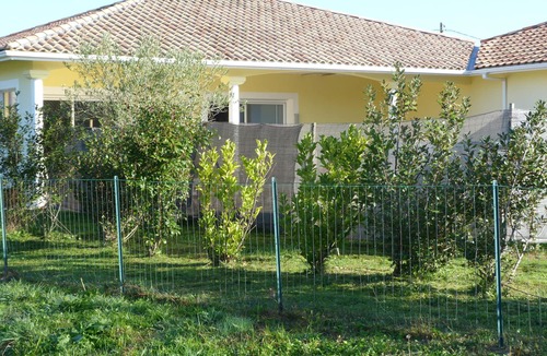 Biarrotte House | Spacious house: 180m2 living space, great comfort in a quiet location with swimming pool