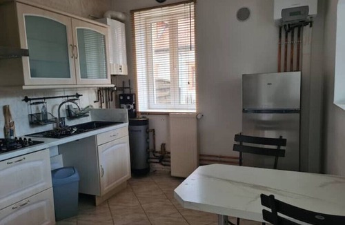Neuvy-sur-Loire Apartment | Spacious house with all comforts.bedrooms upstairs.