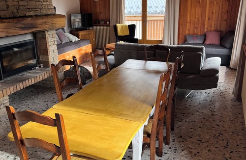 Villard-de-Lans Ski Chalet | Spacious house ideally located. Confort + for 6 people, private parking