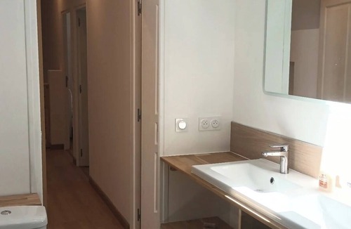 Gouesnach House | Spacious house with outdoor terrace