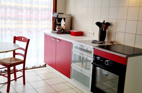 Alaincourt Cottage | Spacious lodging in village center - 7 guests