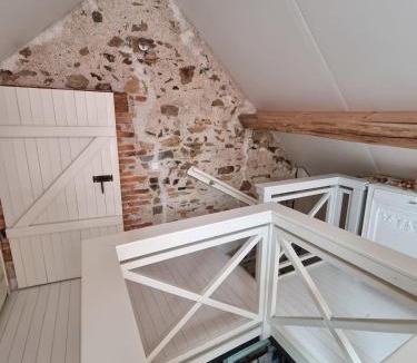 Chalmoux House | Spacious luxury farmhouse