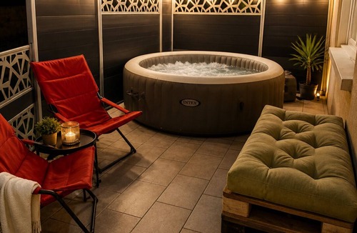 Gagny Villa | Spacious modern home convenient location close to Paris and Disneyland