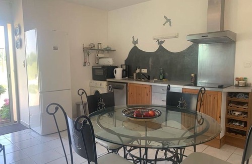Lamothe-Capdeville Apartment | Spend a peaceful vacation in the countryside