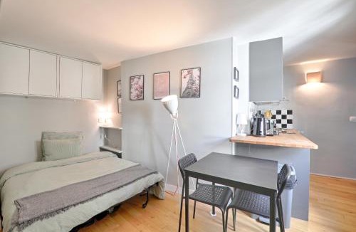 Quartier de la Monnaie Apartment | St André 4G - Best Location