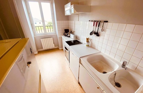 Saint-Florentin Apartment | St Flo "Le Gite du Pozon" 6 pers - 5 lits - wifi