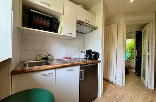 Saint-Marine House | Ste Marine T2 with Private Terrace & Port View, Authentic Breton Stay