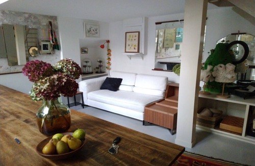 Quartier de la Folie-Mericourt Apartment | Stipologic V2