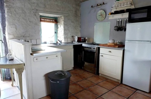 Condat-les-Montboissier Cottage | Stone Country Cottages for Groups - L'Ostal Pèira
