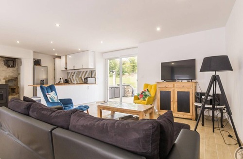 Tollevast Cottage | Stone family home with spa and garden in Tollevast