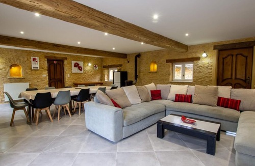 Saint-Crepin-et-Carlucet Cottage | Stone house with air conditioning and private pool in Dordogne