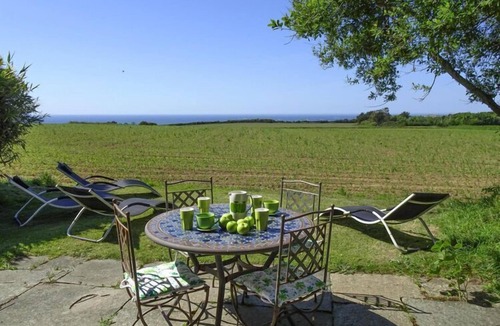 Tredrez-Locquemeau House | Stone House near Rosa Granite Coast