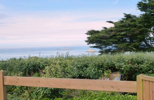 Landeda House | Stone House in Brittany near Sandy Beaches