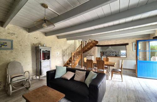 Plougoulm House | Stone House in Brittany near Roscoff & Beaches