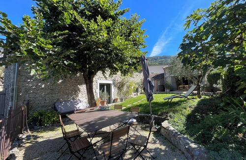 Aurel House | Stone village house with garden in the Diois. Recently renovated.