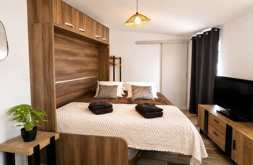 Saint Nazaire sur Charente Apartment | Studio Ré*-Rochefort-vacations and business trips-Entre Ailes & Îles